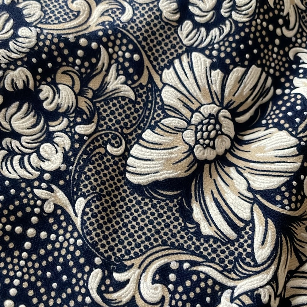 Glamour Dress Women Size 14P Navy Gray White Print Slim Cut Trumpet Sleeves - Picture 5 of 11